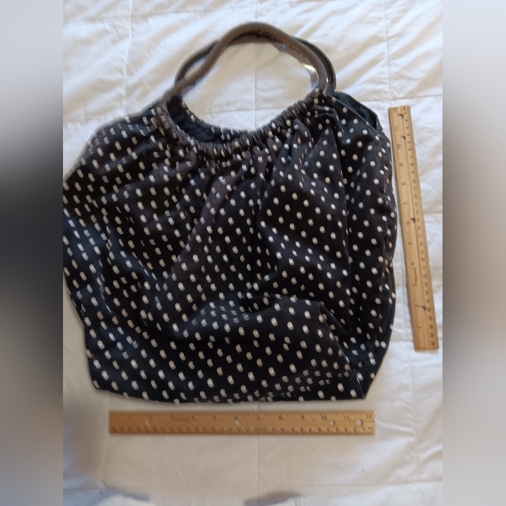 Polka-dot Tote - Picture 3 of 5